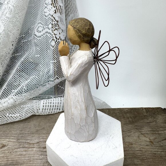 Willow Tree Angel Holding Butterfly Figurine With Wire Wings Hand-Crafted - Picture 5 of 8